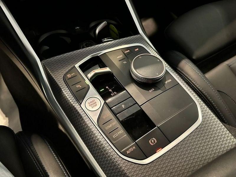 BMW Serie 3 320d Touring mhev 48V xdrive MSport auto