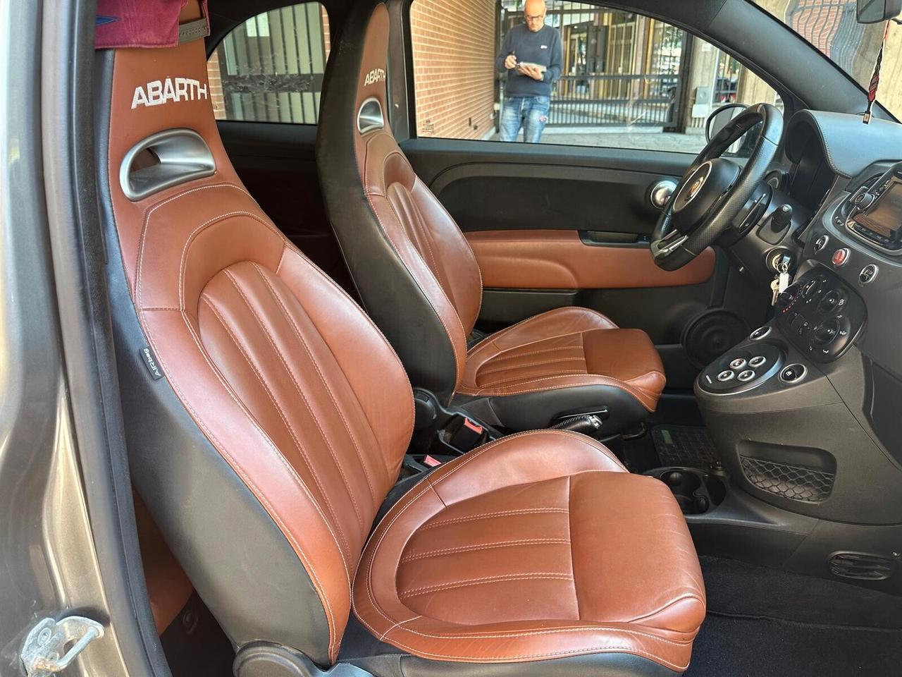 Abarth 595 1.4 Turbo T-Jet 165 CV Turismo