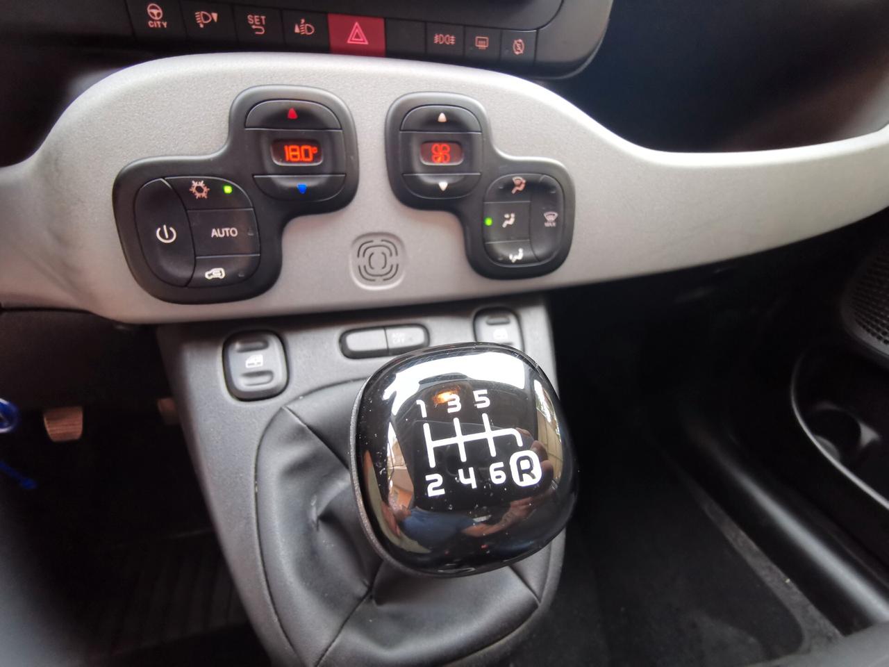 Fiat Panda 1.0 FireFly S&S Hybrid City Cross