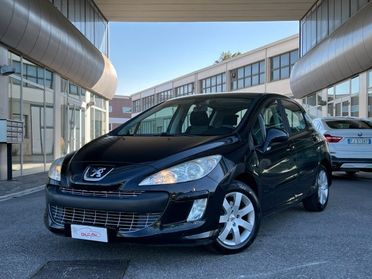 PEUGEOT 308 1.6 HDi 90CV 5P. Neopatentati