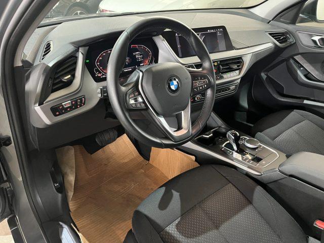 BMW 118 i 5p. Business Advantage "18 Msport /Nav/F.Led/Par