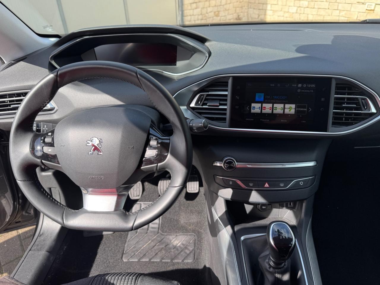 Peugeot 308 BlueHDi 130 SW Allure PACK