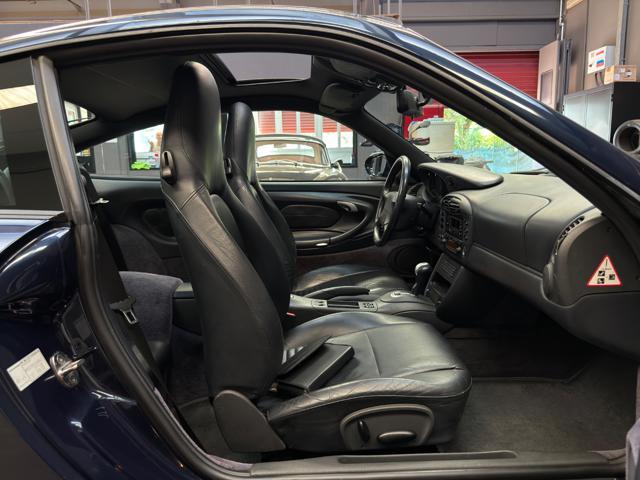 PORSCHE 911 Carrera 4 cat Coupé *SERVICE PORSCHE APPENA FATTO*
