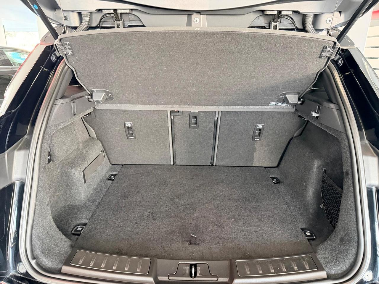 Land Rover Range Evoque 2.0D I4-L.Flw 150 CV AWD Auto R-Dynamic