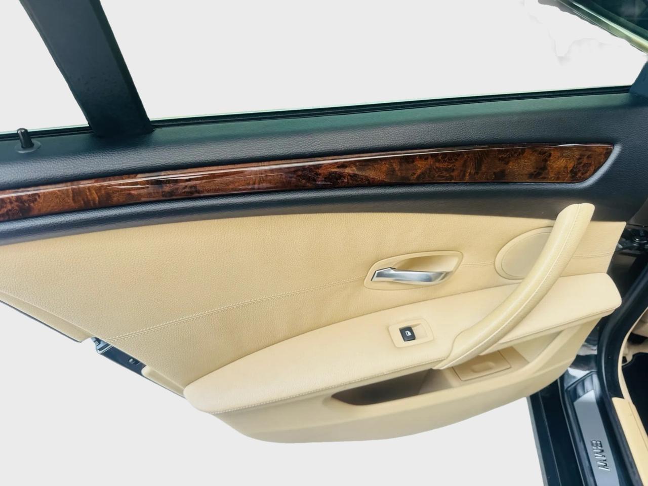 Bmw 530d touring anno 2009