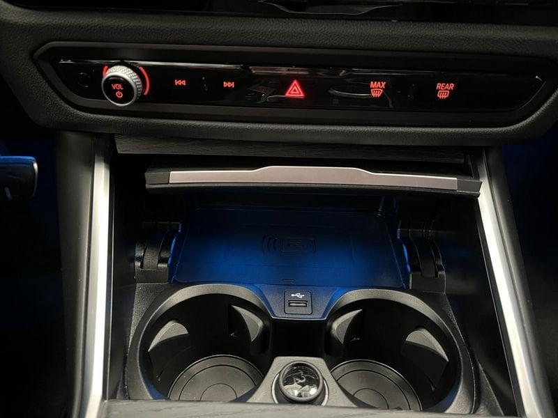 BMW Serie 3 320d Touring mhev 48V MSport auto