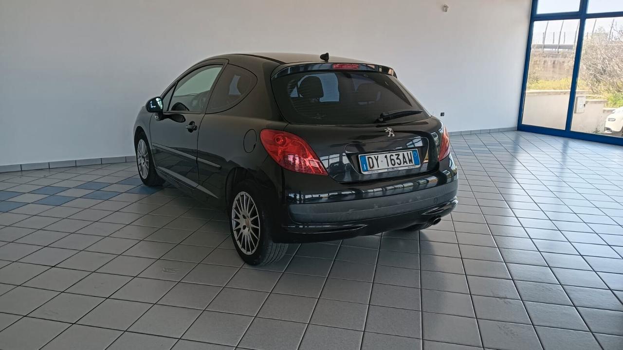 Peugeot 207 1.6 HDi 90CV 3p. Energie Sport