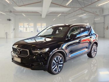 VOLVO XC40 T5 Plug-in Hybrid auto Recharge Inscription Expression