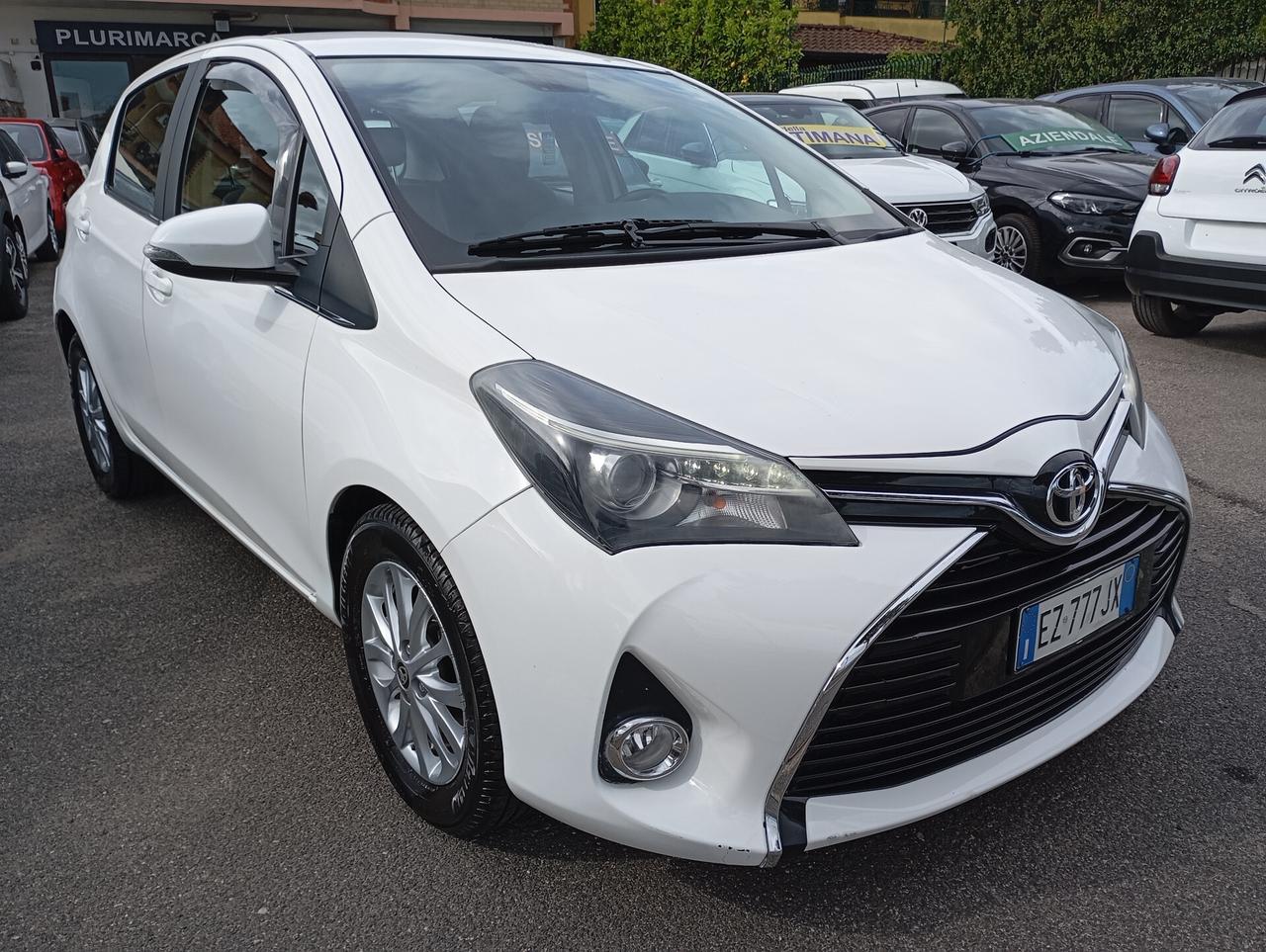 Toyota Yaris 5P 1.4 D-4D Lounge