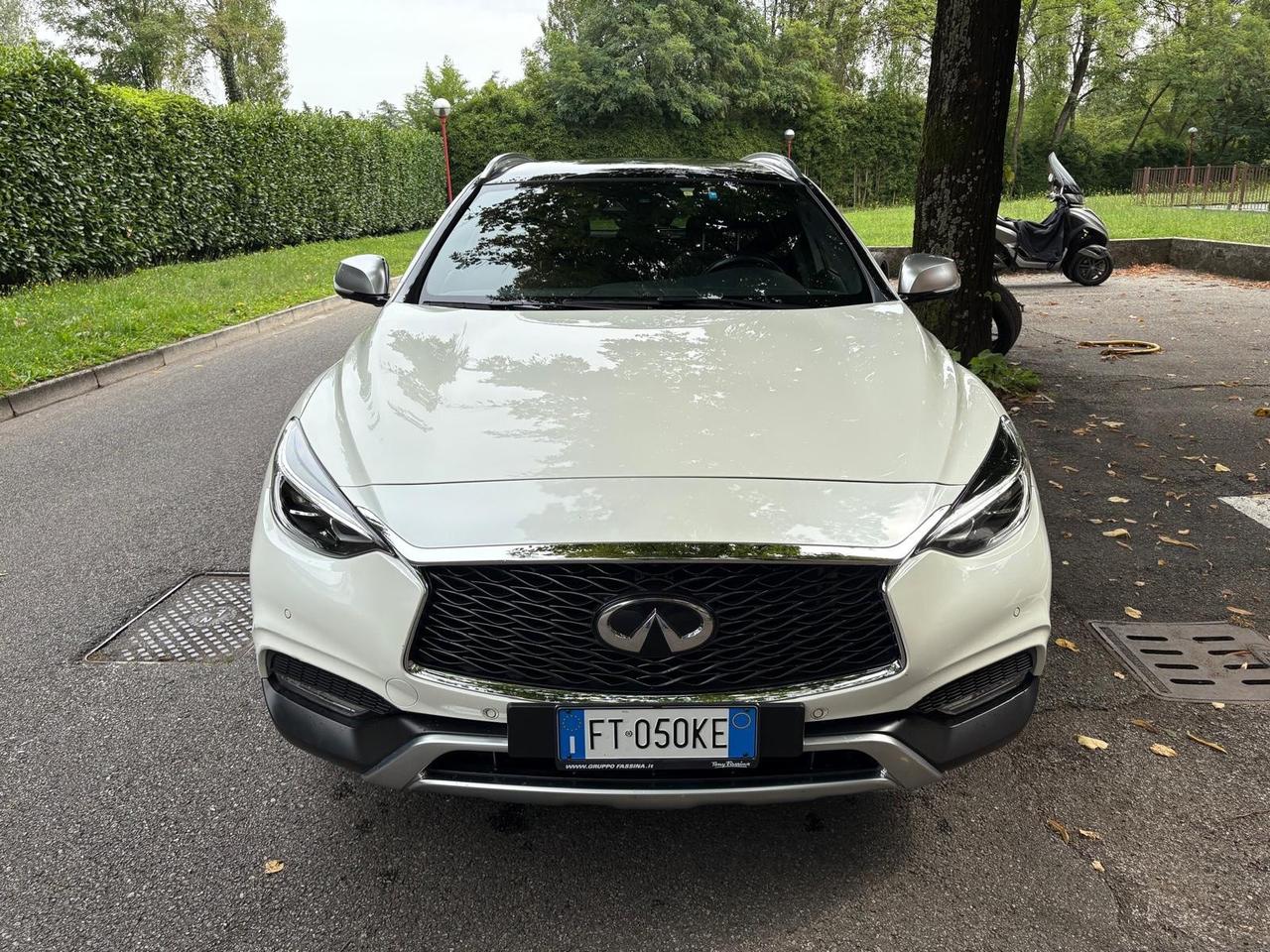 Infiniti QX30 2.0 turbo DCT AWD Luxe Tech