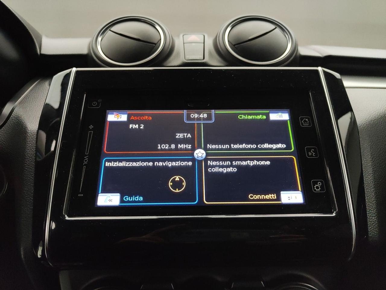 SUZUKI Swift VI 2020 1.2 HYBRID 83CV TOP