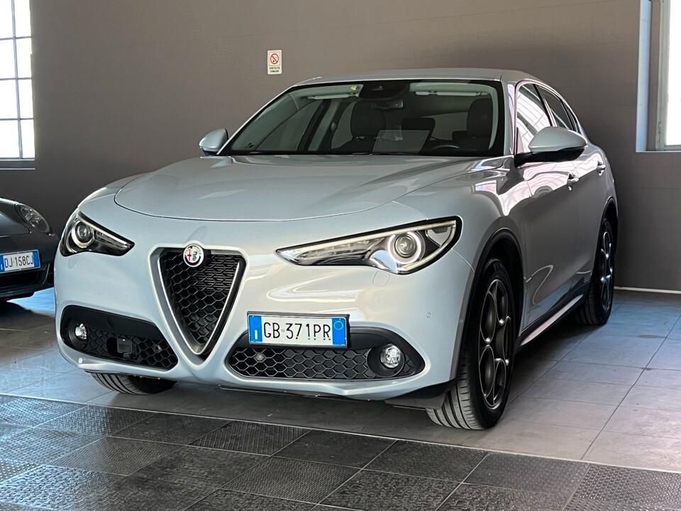 Alfa Romeo Stelvio 2.2 T Q4 190cv