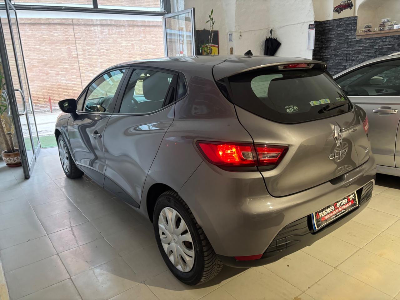 Renault Clio 1.5 dCi 8V 75CV 5 porte Live