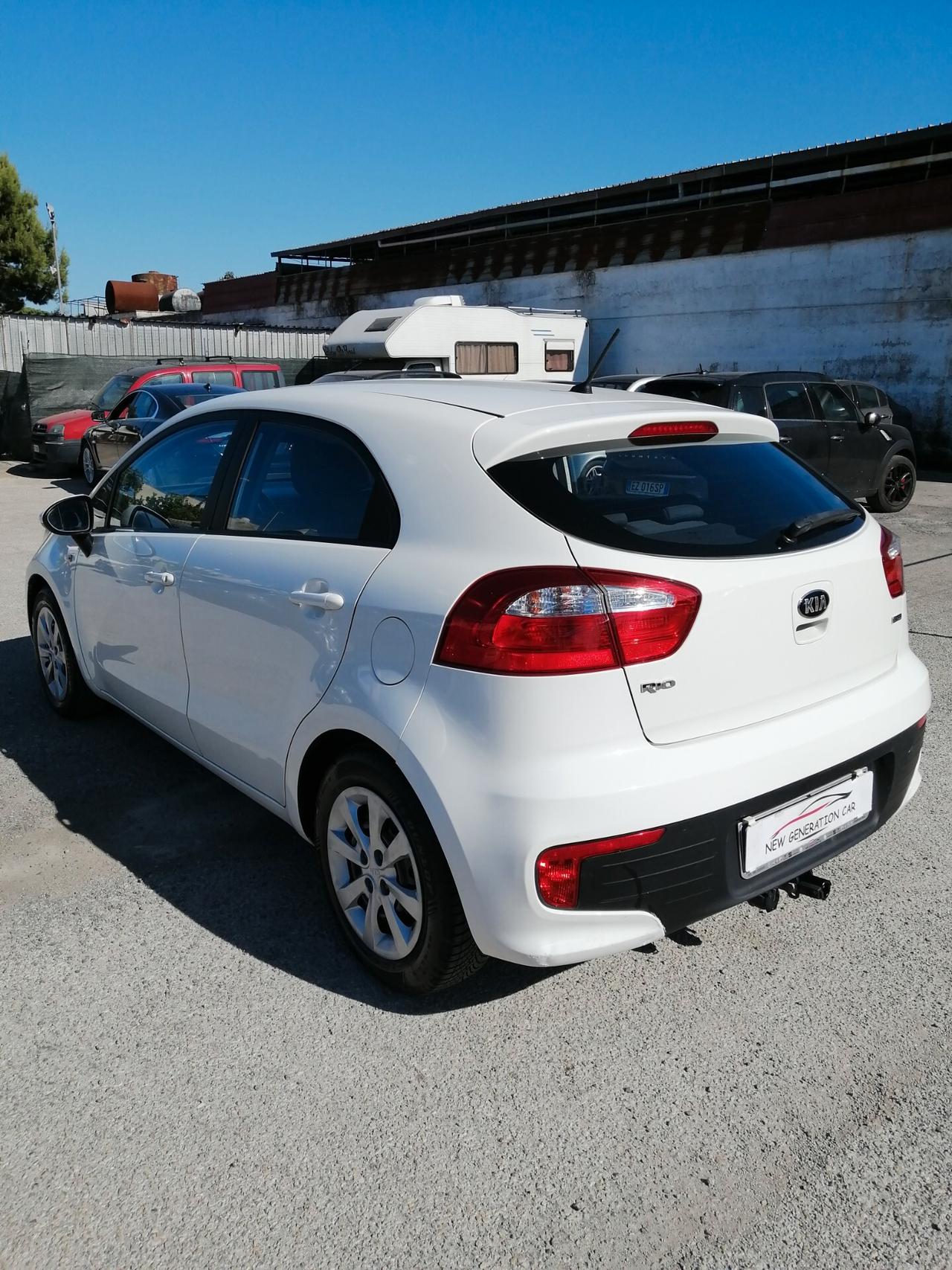 Kia Rio 1.1 CRDi 5p. Cool