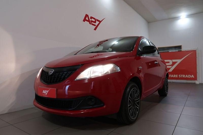 Lancia Ypsilon Ypsilon 1.0 firefly hybrid ORO s&s 70cv 5p.ti