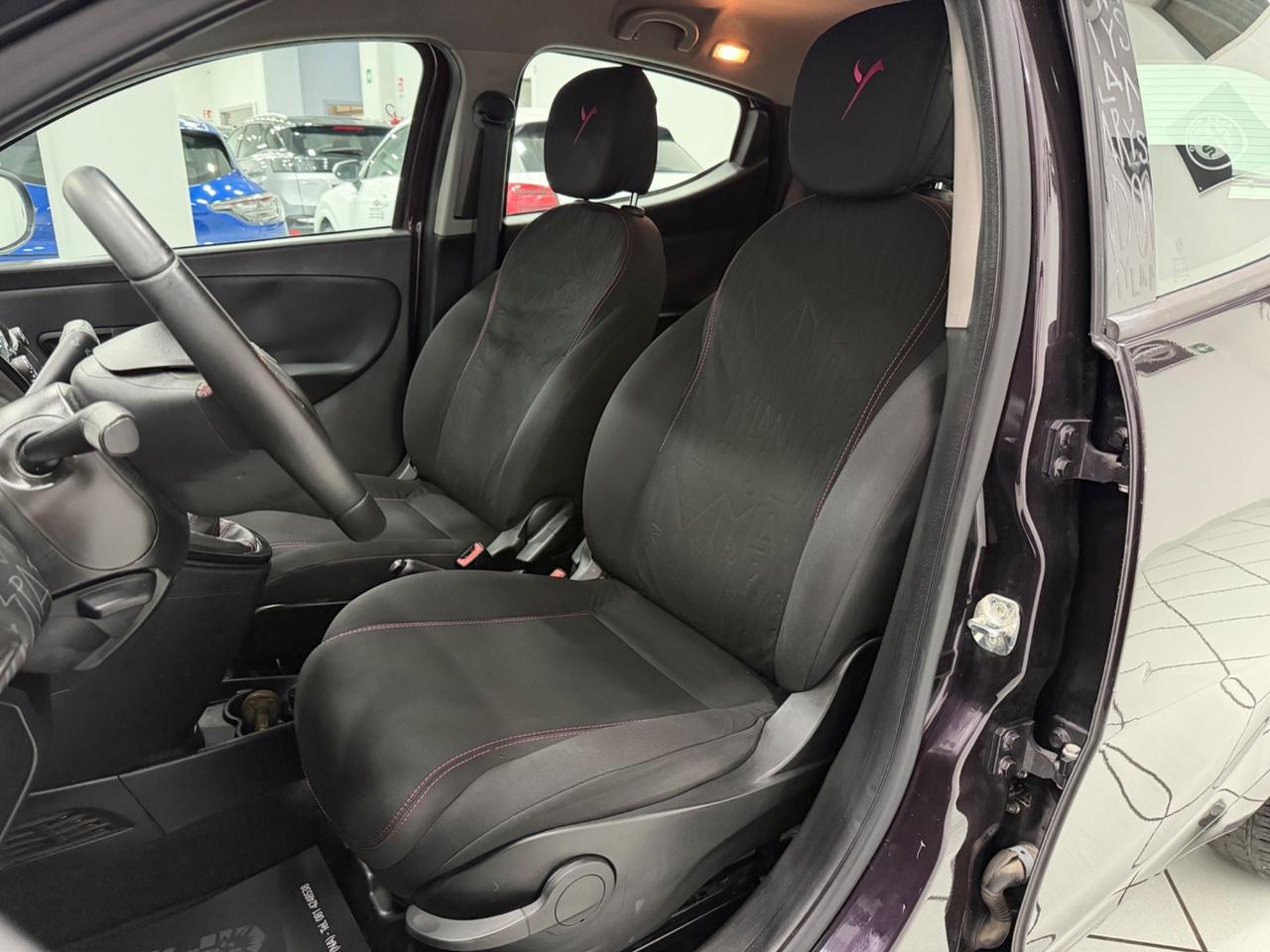 Lancia Ypsilon 1.2 69 CV 5 porte GPL Ecochic Elefantino