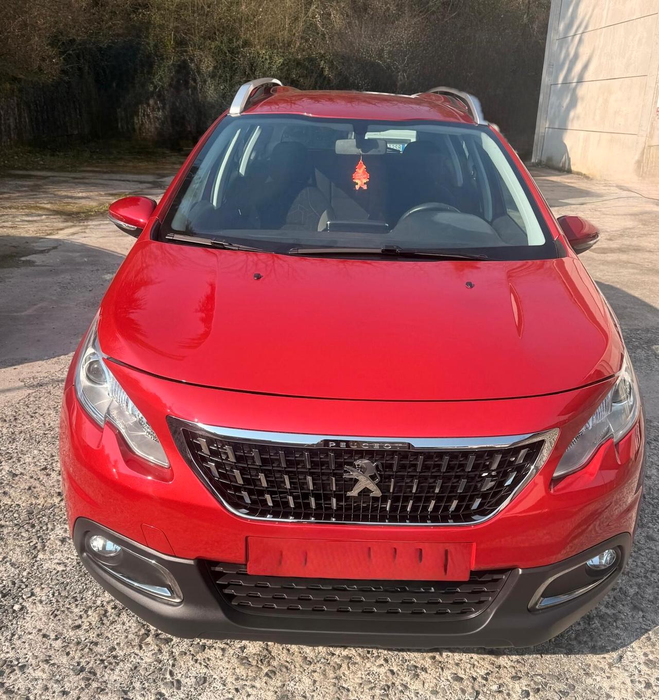 Peugeot 2008 1.2 benzina+Gpl