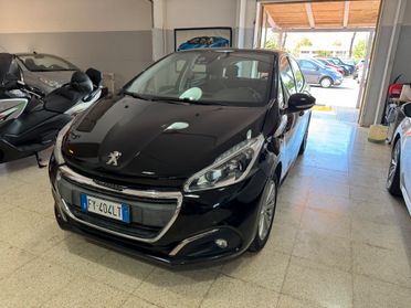 Peugeot 208 1.2 cc. GPL 82 cv. Allure NAVIGATORE
