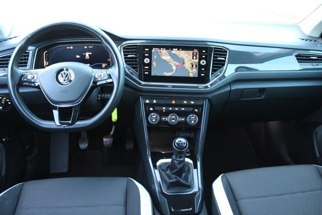VOLKSWAGEN T-Roc 1.6 TDI *FULL LED *Quadro digitale *Pelle *Camera