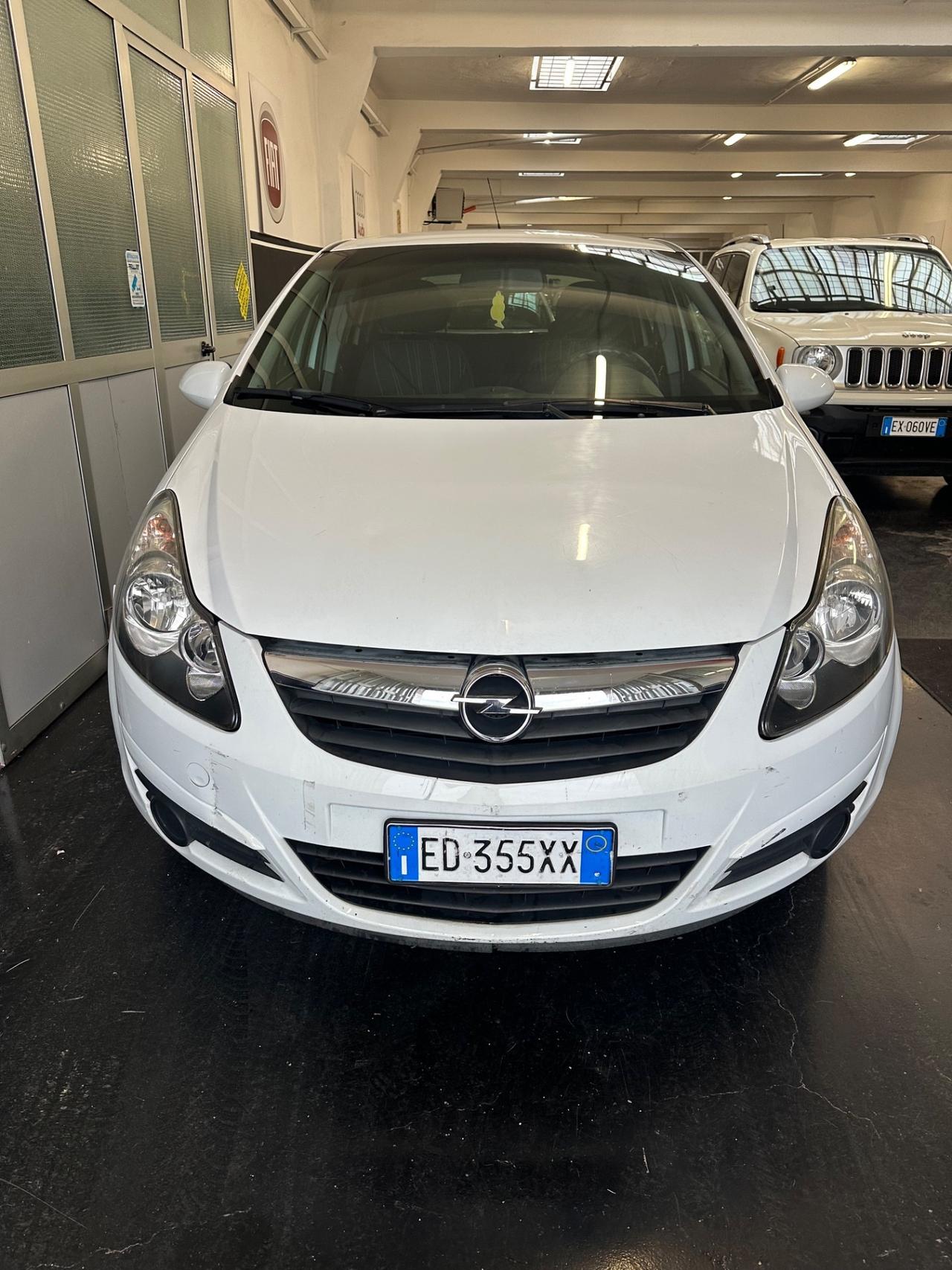 Opel Corsa 1.2 80CV 5 porte GPL-TECH Club