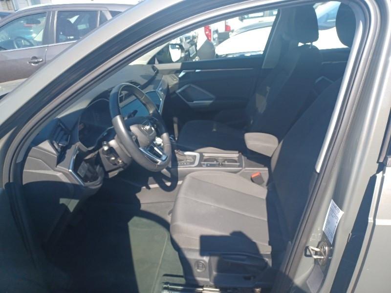 Audi Q3 35 TDI S tronic Business