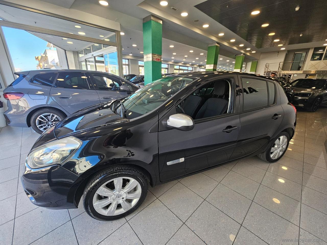 RENAULT Clio 1.2 5p. Dynamique