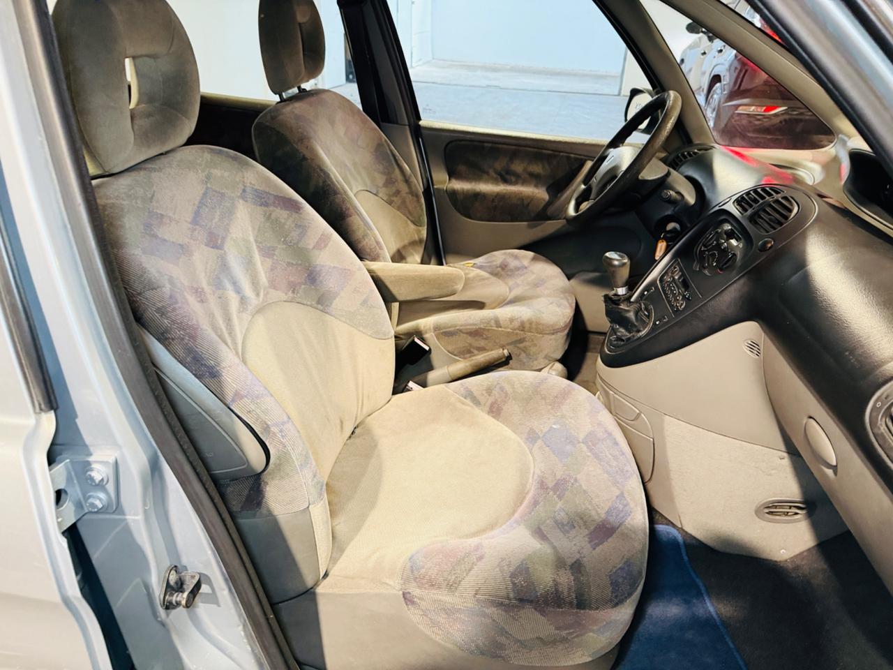 Citroen XSARA PICASSO 1.4*EXCLUSIVE*NEOPATENTATI*