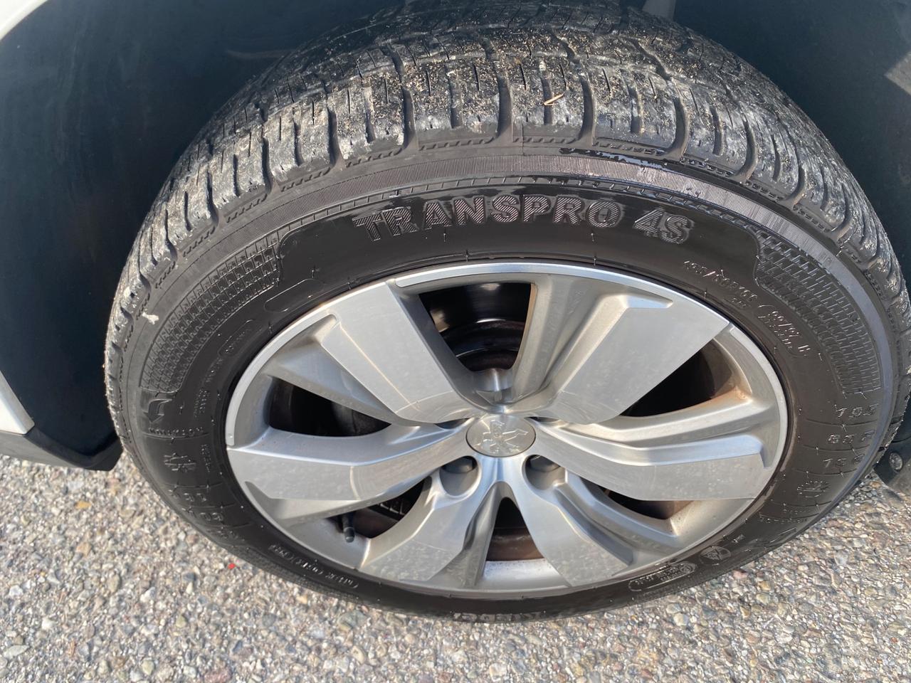 Peugeot 2008 PureTech 82 Access