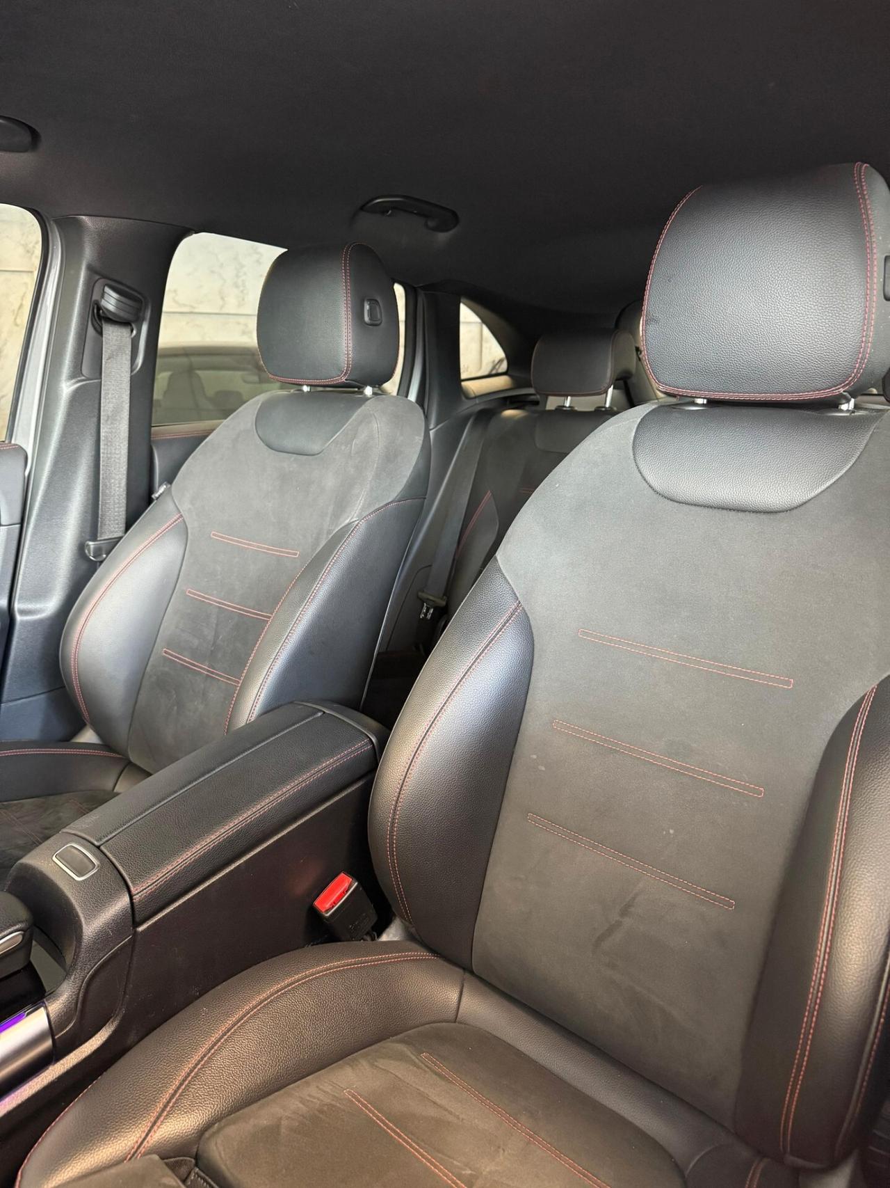 Mercedes-Benz Classe GLA 200 d cv 150 Automatic Premium 2020 km 133.000