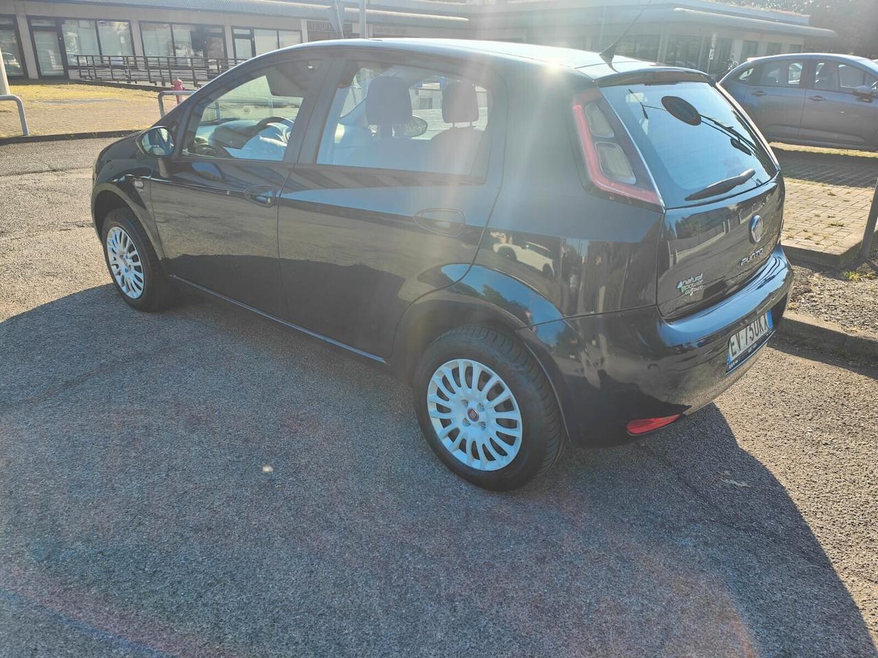 Fiat Punto 1.4 8V 5 porte Natural Power Lounge