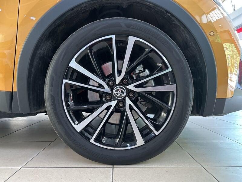 Toyota C-HR 2.0 PHEV Lounge Premiere