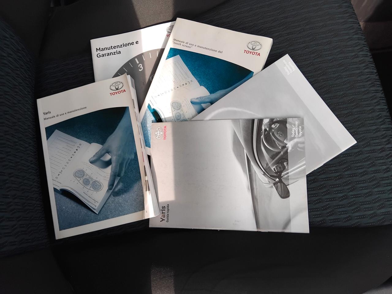 TOYOTA YARIS 1.0 51KW SENZA UN GRAFFIO E GARANTITA