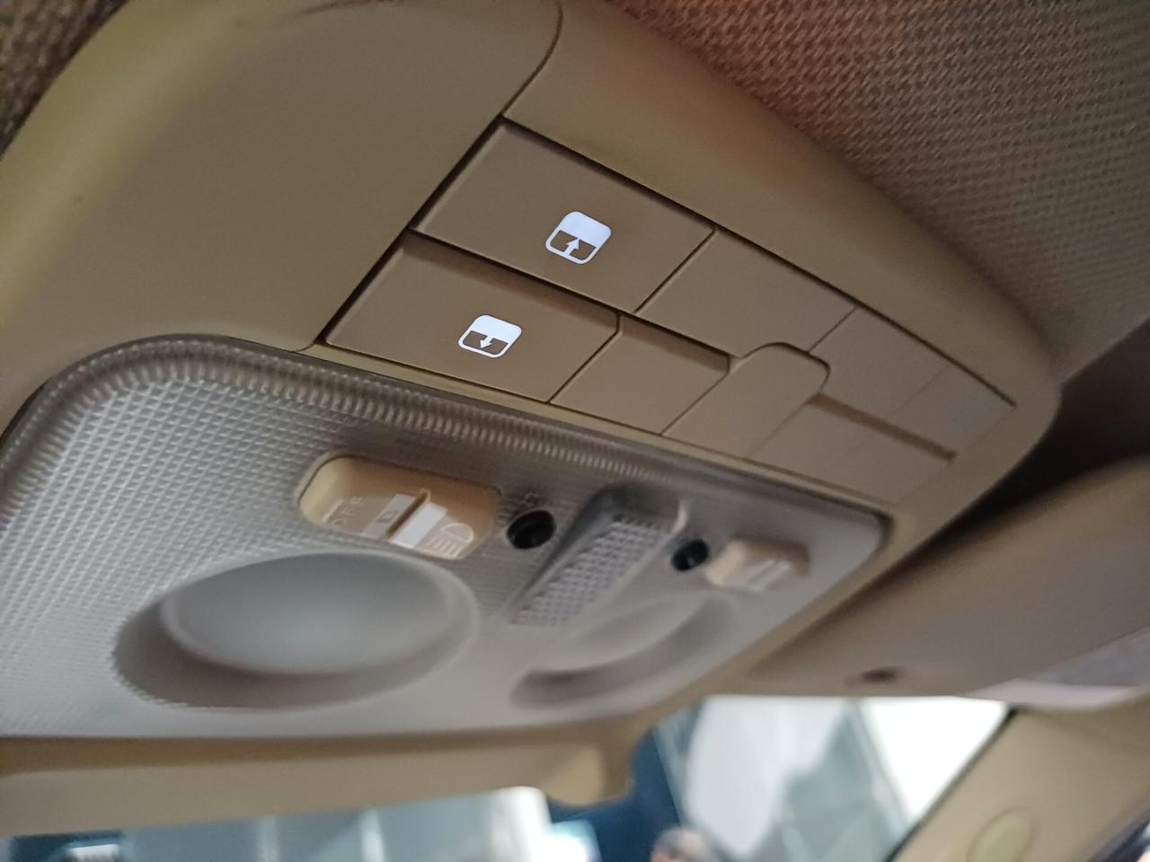 Lancia Delta 1.6 MJT DPF Platino TETTO