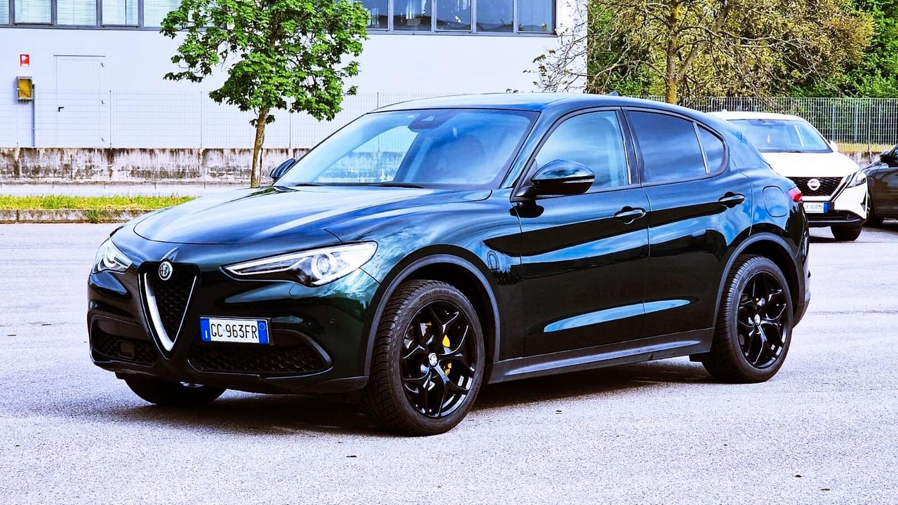 Alfa Romeo Stelvio 2.2 Turbodiesel 190 CV AT8 Q4 Sprint