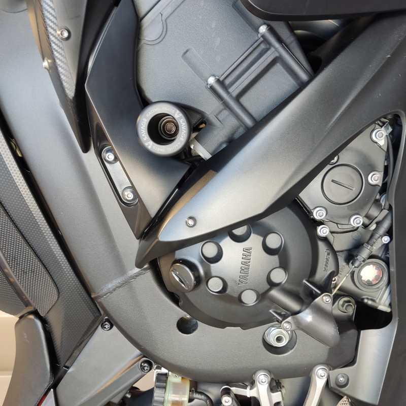 Yamaha YZF R1 - 2004