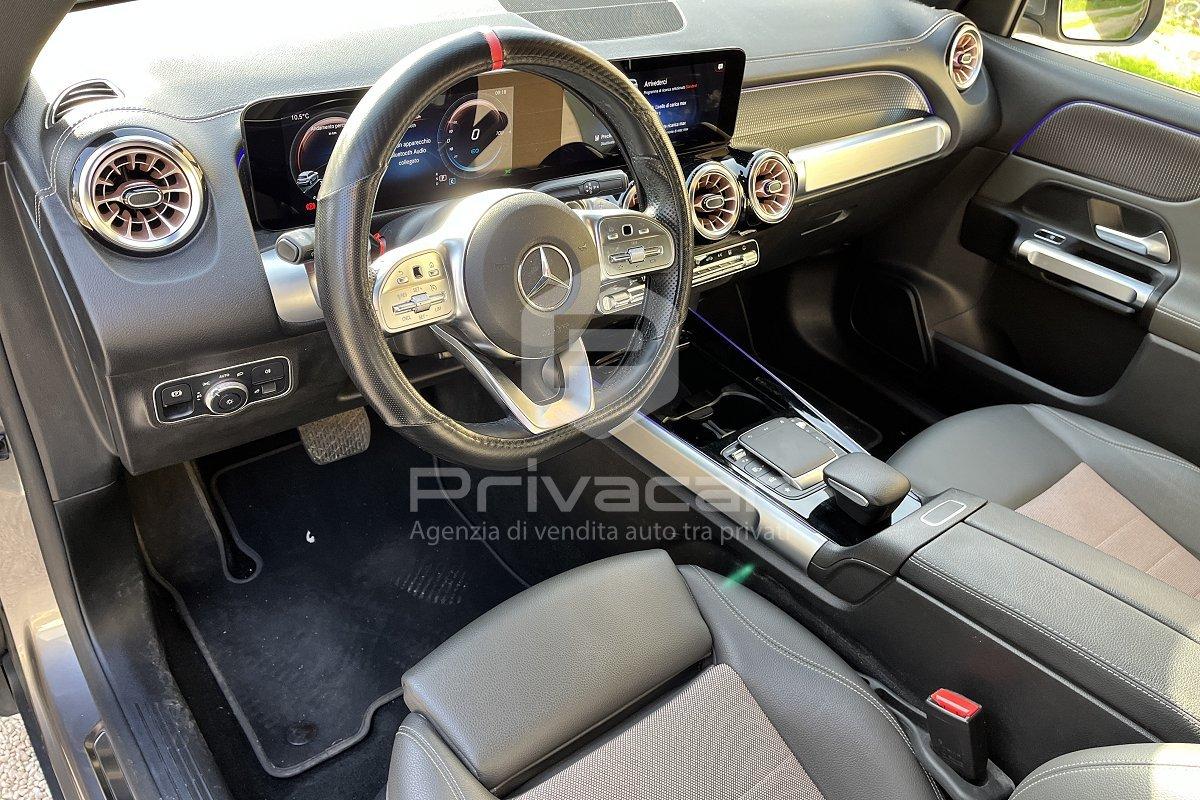 MERCEDES EQB 300 4Matic Premium