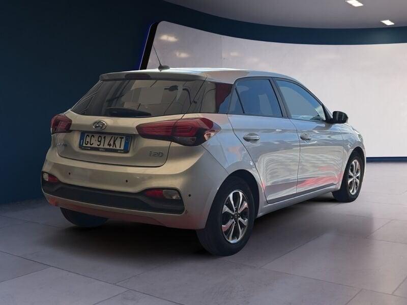 Hyundai i20 1.2 MPI 75cv Tech