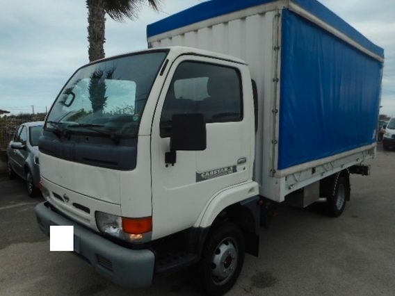 Nissan Cabstar CENTINA E TELONE SCORREVOLE