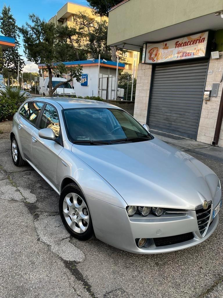 Alfa Romeo 159 1.9 JTDm Sportwagon 150 cv