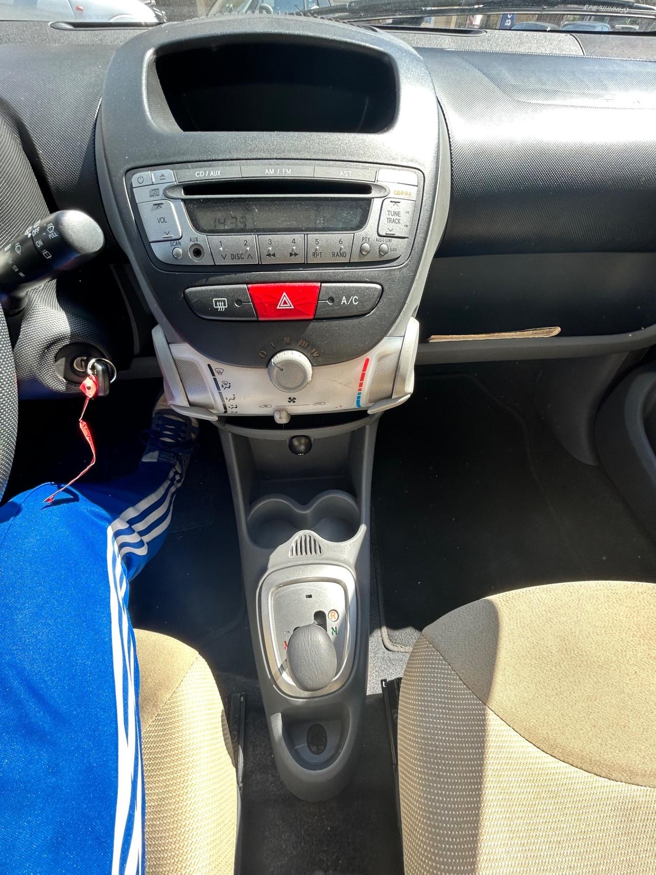 Peugeot 107 1.0 68CV 5p. Sweet Years