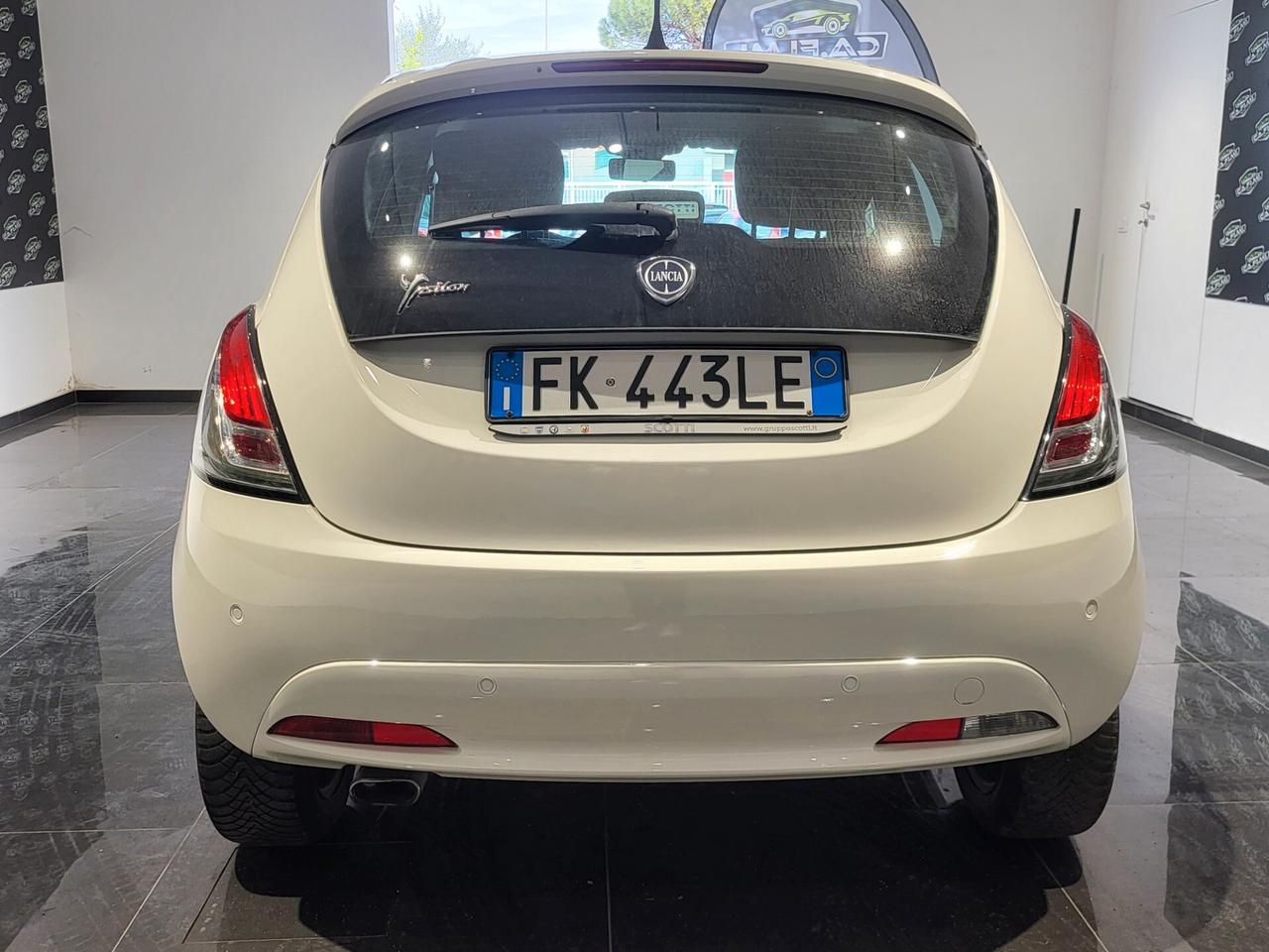 Lancia Ypsilon - 2017 1.2 69 CV GPL Ecochic Gold