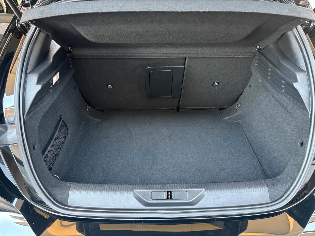 Peugeot 308 BlueHDi 130 S&S EAT8 Allure-2022