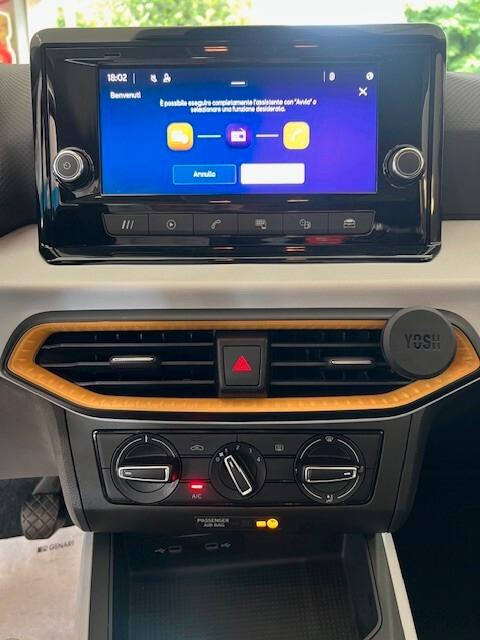 SETA ARONA 1.0 ECO TSI 95CV XPERIENCE PARI AL NUOVO ADATTA A NEO PATENTATI