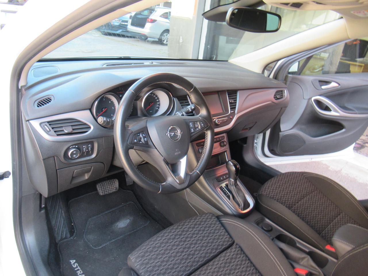 Opel Astra 1.6 CDTi 136CV aut. Sports Tourer Innovation