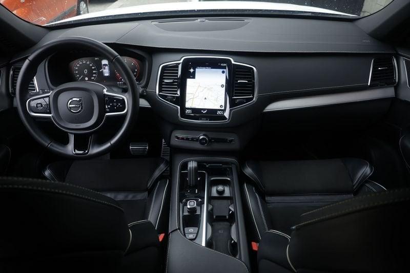 Volvo XC90 Volvo XC90 B5 (d) AWD Geartronic R-design 173KW ANNO 2021 Unicoproprietario