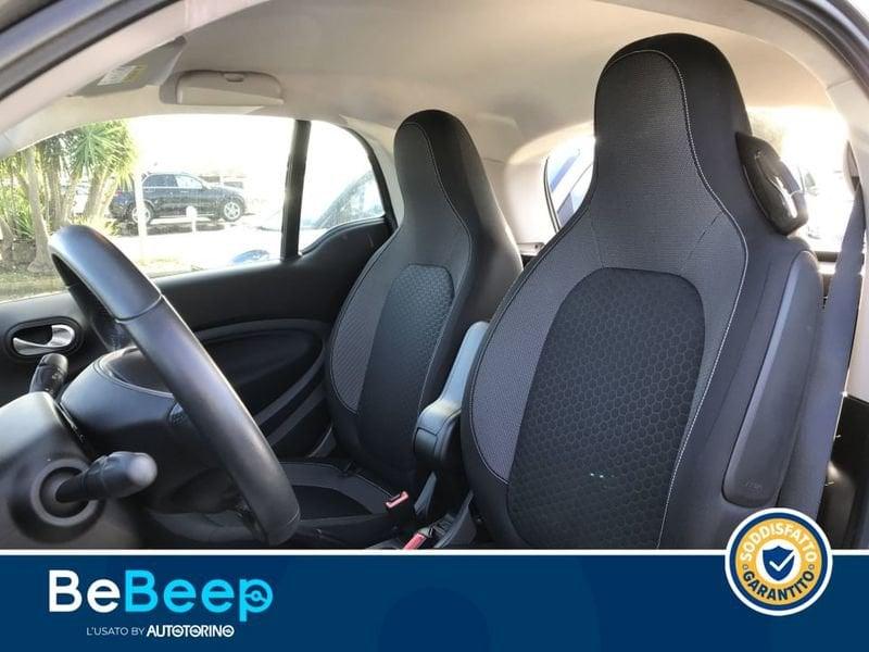 smart fortwo EQ PASSION 4,6KW