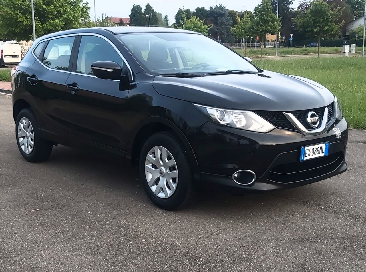 Nissan Qashqai 1.5 dCi Visia