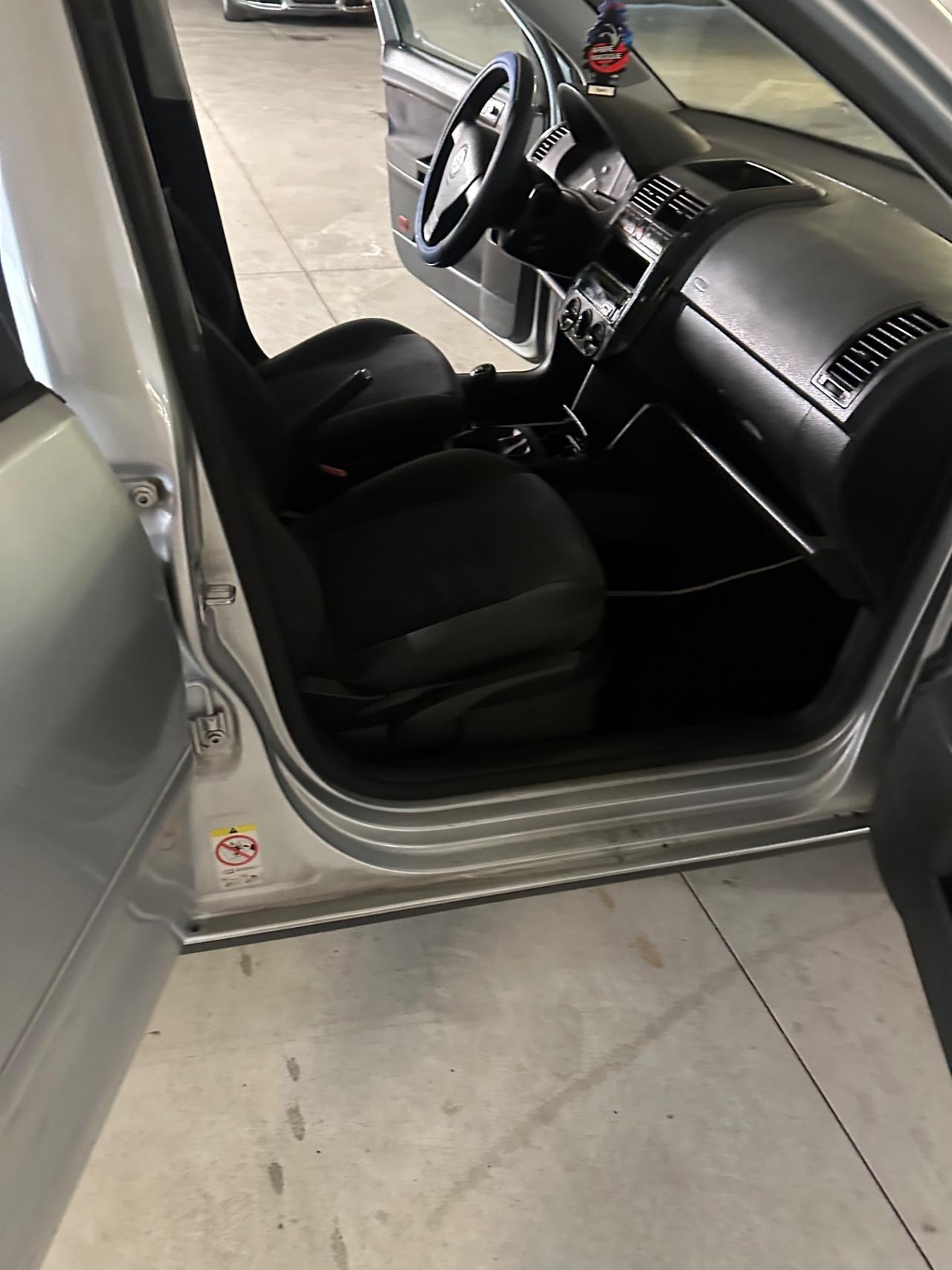 Volkswagen Polo 1.2/70CV 12V 5p. Comfortline