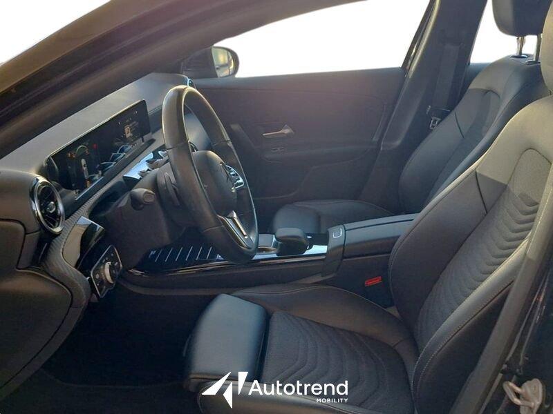 Mercedes-Benz Classe A 180 d 116 CV Automatica LED Business Extra