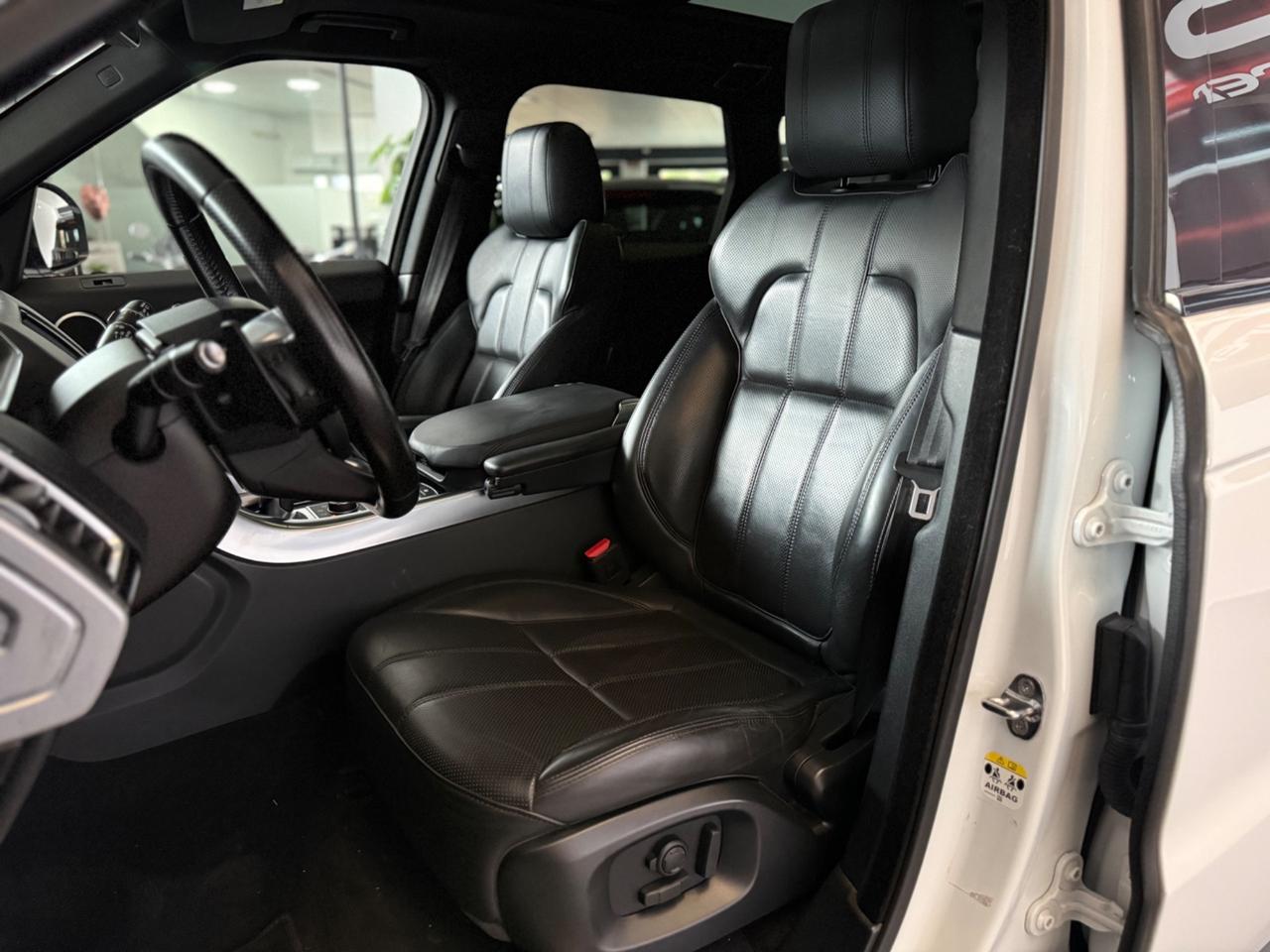 Land Rover Range Rover Sport 3.0 SDV6 HSE Dynamic